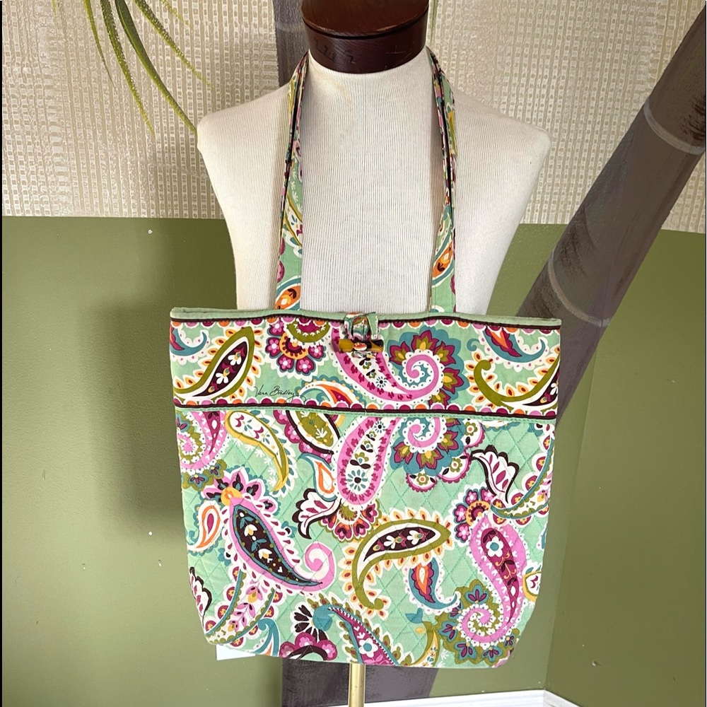 Vera Bradley Tutti Frutti Pattern Paisley Tote